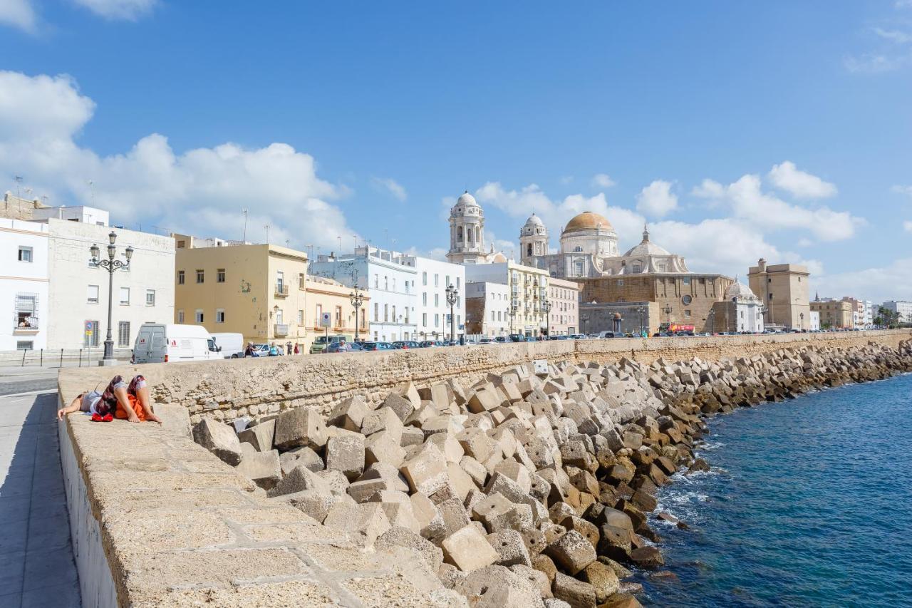 Puerta San Felix Free Parking By Cadiz4Rentals Extérieur photo